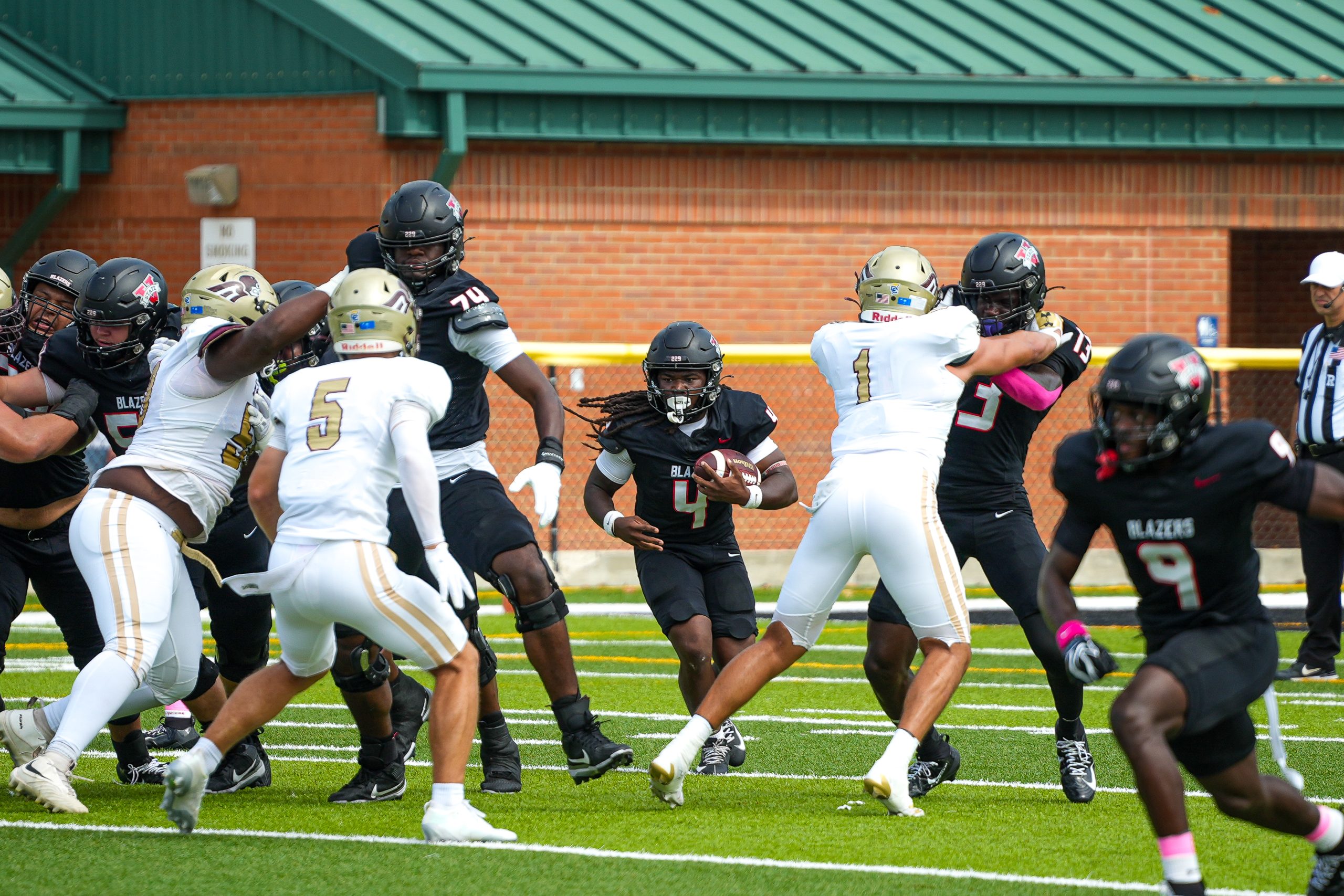 Shawn Paschall brings Speed and Heart to VSU Football - The Spectator
